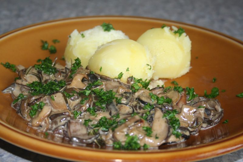 Pilze_mit_Kartoffeln2.jpg