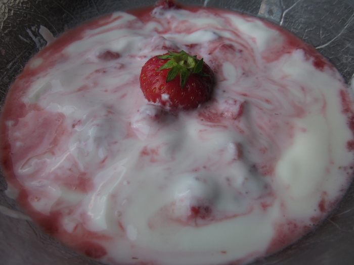 Erdbeer-Dickmilch 7.jpg