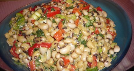 Schwarzaugen-Bohnen-salat