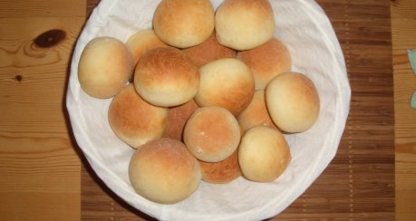 помпушки ('pampuschki' - kleine weiche Hefebrötchen)