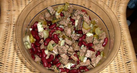 Rindfleischsalat mit Meerrettich und Dill