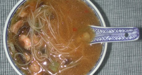 Vietnamesische Hühnersuppe (süß-sauer) - original!