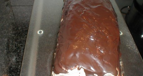 Schokoladen-Biskuit-Rolle