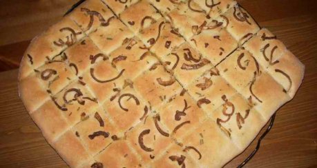 Italienisches Fladenbrot (Rosmarin Focaccia)