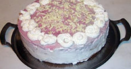 Beerenschaum-Torte