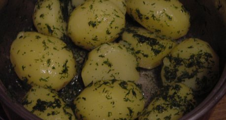 Speck-Scholle mit Dill-Kartoffeln
