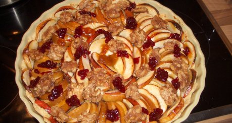 Herbstliche Apfel-Walnuss-Tarte