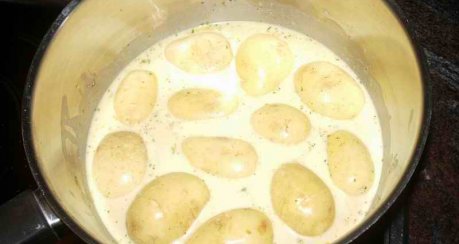 Senfkartoffeln mit Äpfeln