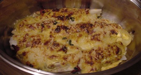 Überbackene Spargel-Schinken-Rollen