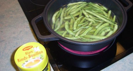 Thunfisch-Bohnen-Tomatensauce