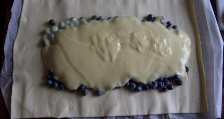 gerollte Blaubeertorte