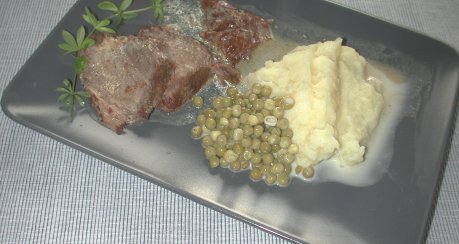 Pfälzer Mai-Braten mit Waldmeister