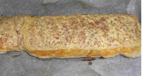 Überbackener Hackfleischstrudel