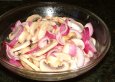 Champignon-Zwiebel-Salat