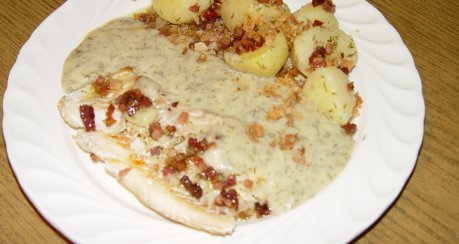 Kabeljaufilet in Dillsoße