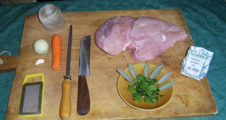 Putenwickelbraten mit Salbei-Kräuterfüllung