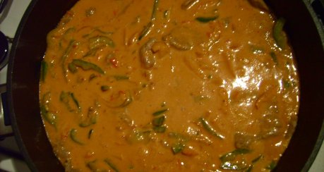 Geschnetzeltes Schweinefilet in Paprikarahm