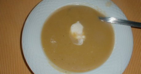 Kartoffeln-Creme-Suppe