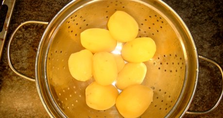 gebackene Sesamkartoffeln