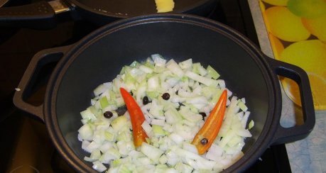 Südamerikanisches Hüftsteak mit Pfeffer - Chili Soße