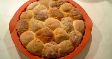 Buntes Partybrot (Partybrötchen)