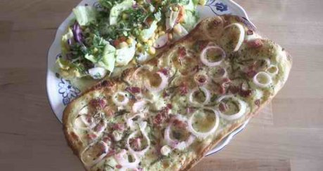 Elsässer Flammkuchen