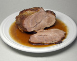 Traditionell Tafeln mit üppigen Braten
