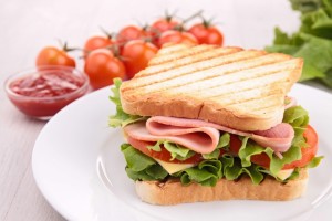 Sandwich mit Tomate